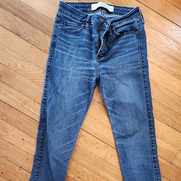 Abercrombie and Fitch Skinny Jeans - Picture 1 of 4